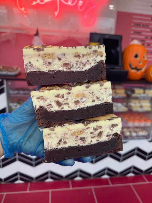 Mini Egg White Chocolate Brownie Bar