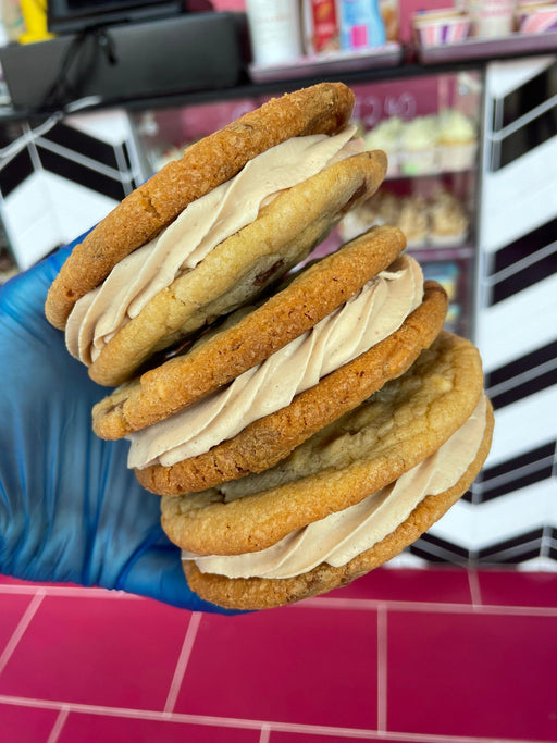 Kinder Ganache Cookie Sandwich